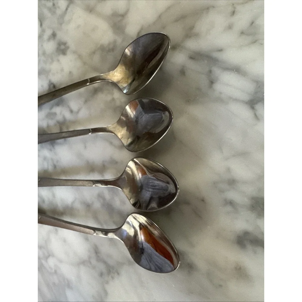 Oneida Will O' Wisp Iced Teaspoon Set 4 Stainless Flatware Rare Discontinued